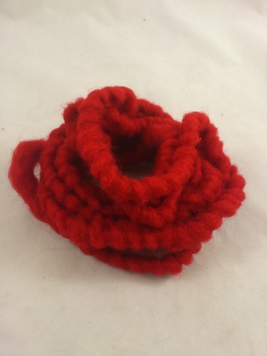 Wol mirabell op streng 25 m. donker rood (RO05)