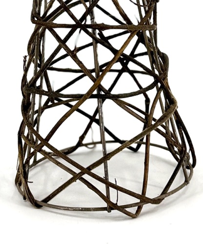 Salim Muehlenbeckia kegel 30 cm decoratie